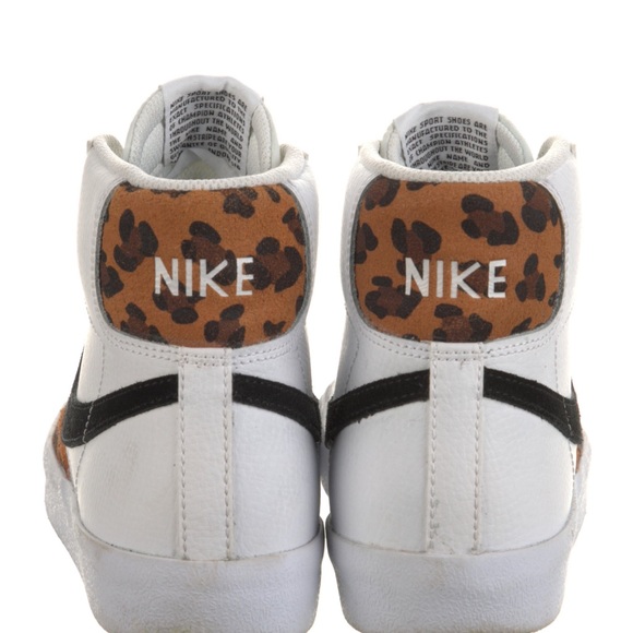 Nike Leather Animal Print Sneakers-EXCELLENT/Like New condition ⭐️⭐️⭐️⭐️. - Picture 3 of 6